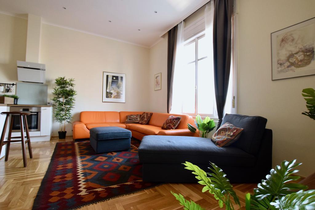 Luxury Apartment by Hi5 - Király street Suite Budapest Exterior foto