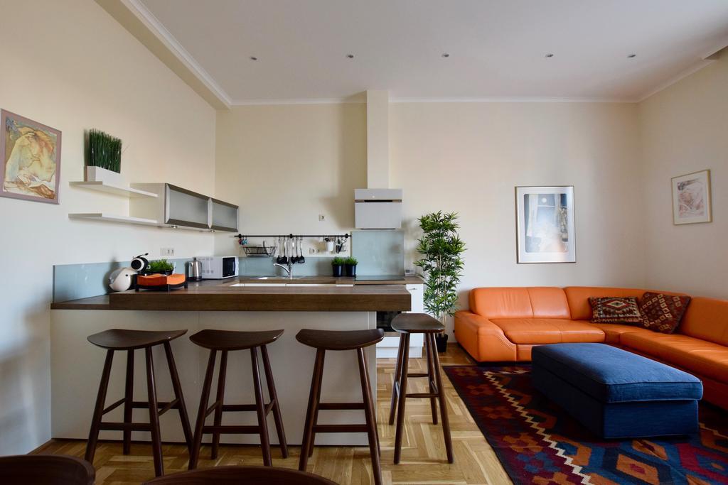 Luxury Apartment by Hi5 - Király street Suite Budapest Exterior foto